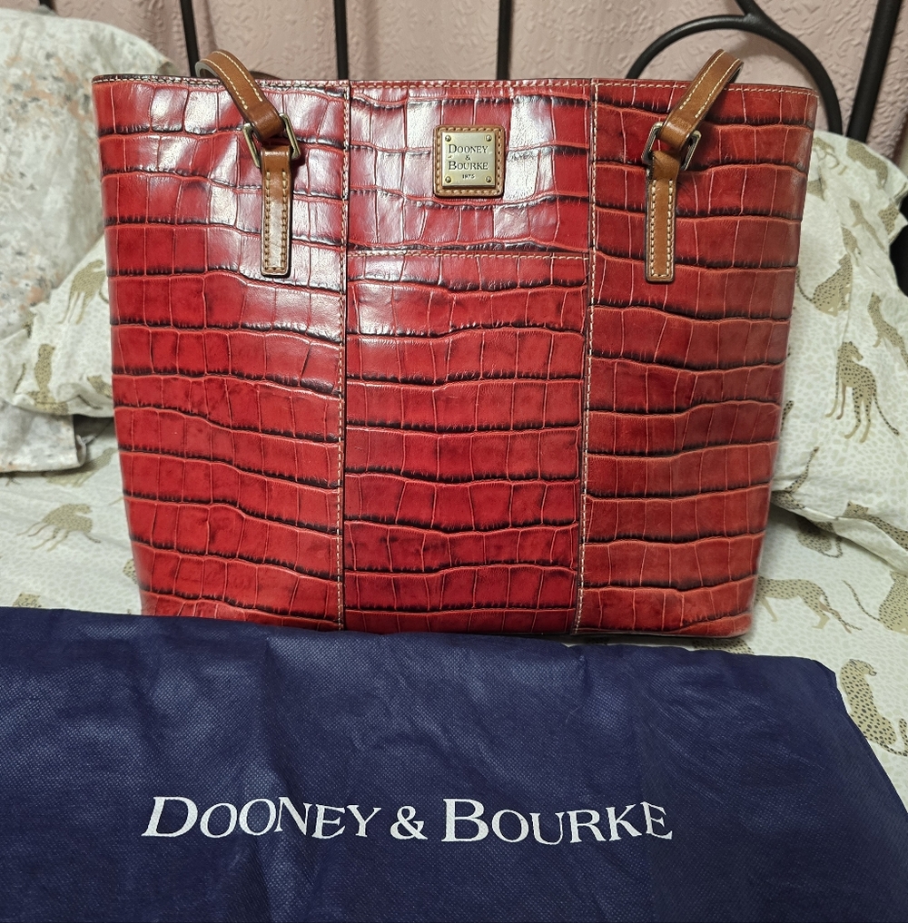 Dooney & Bourke Red Leather Tote Bag - Picture 2 of 8